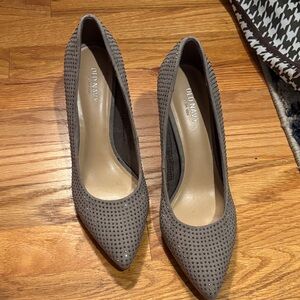 Old Navy Women's Gray Heels